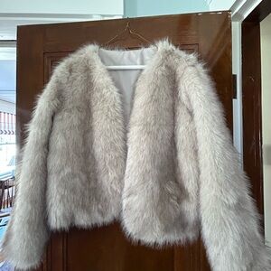 Women's Faux Fur Jacket in Light Beige